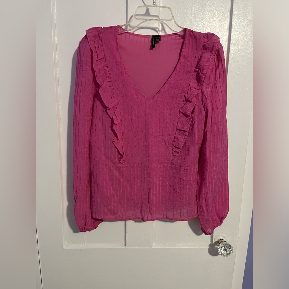 NWOT Vero moda extra small pink ruffle shirt